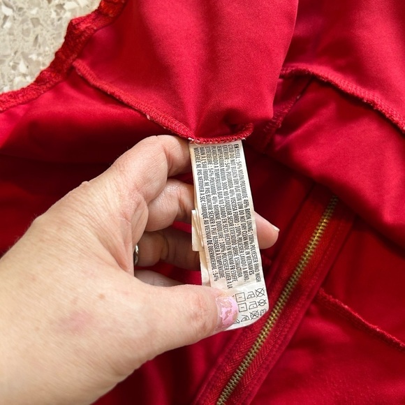 Forever 21 Red Lace Size Medium peplum babydoll Top - Picture 5 of 7